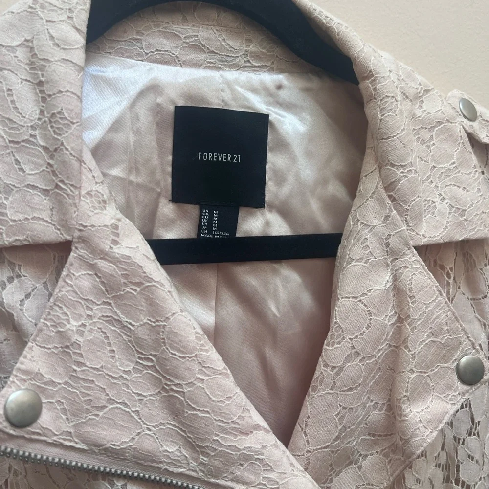 Forever 21 Baby Pink Lace Women's Moto Style Jacket - Picture 3 of 7